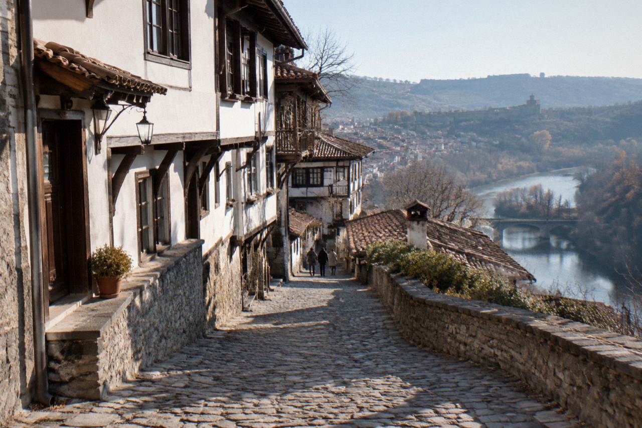 Street scene in Veliko Tarnovo with historic houses above the Yantra river