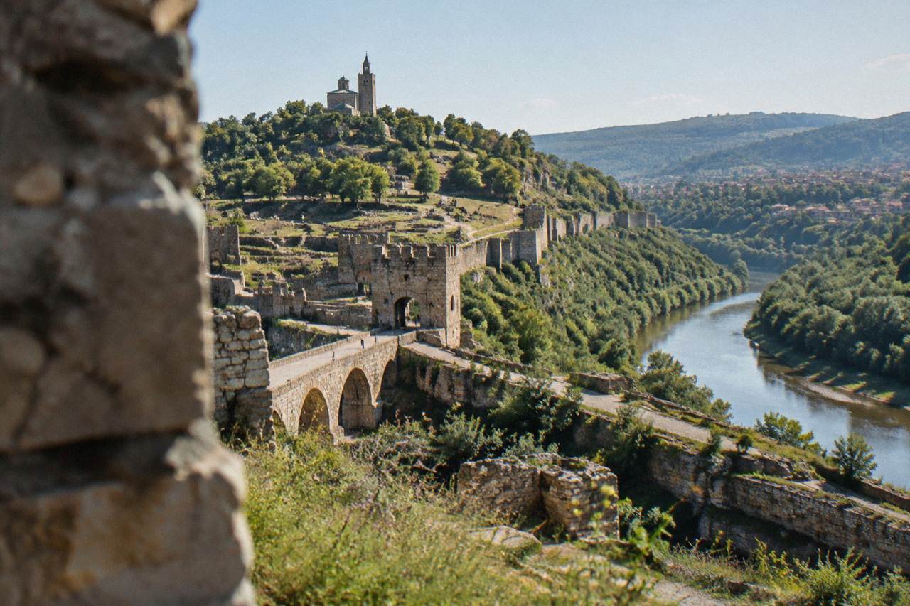 The walled hill of Tsarevets Fortress above the Yantra river in Veliko Tarnovo